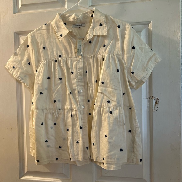 Madewell Tops - Madewell Cream Button-Up Top with Navy Heart Print